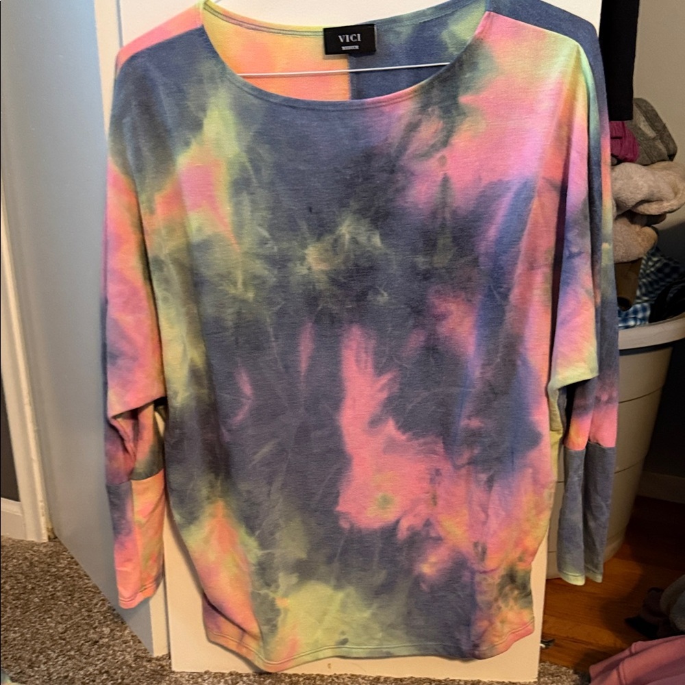 Vici Multicolor Tie-Dye Long Sleeve Top